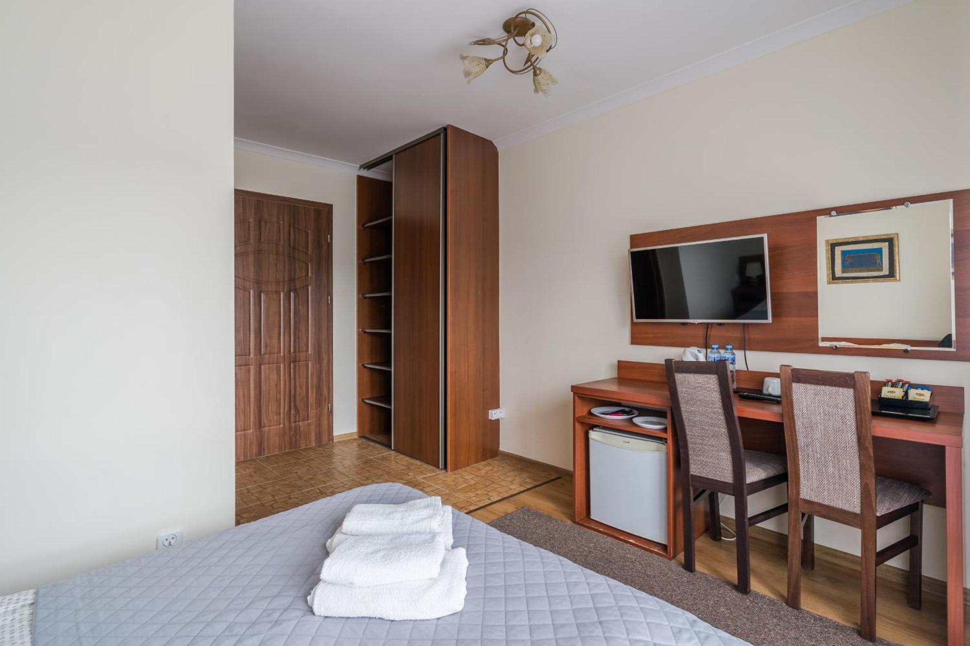 Ramzes Bed and Breakfast Ustka Exteriör bild