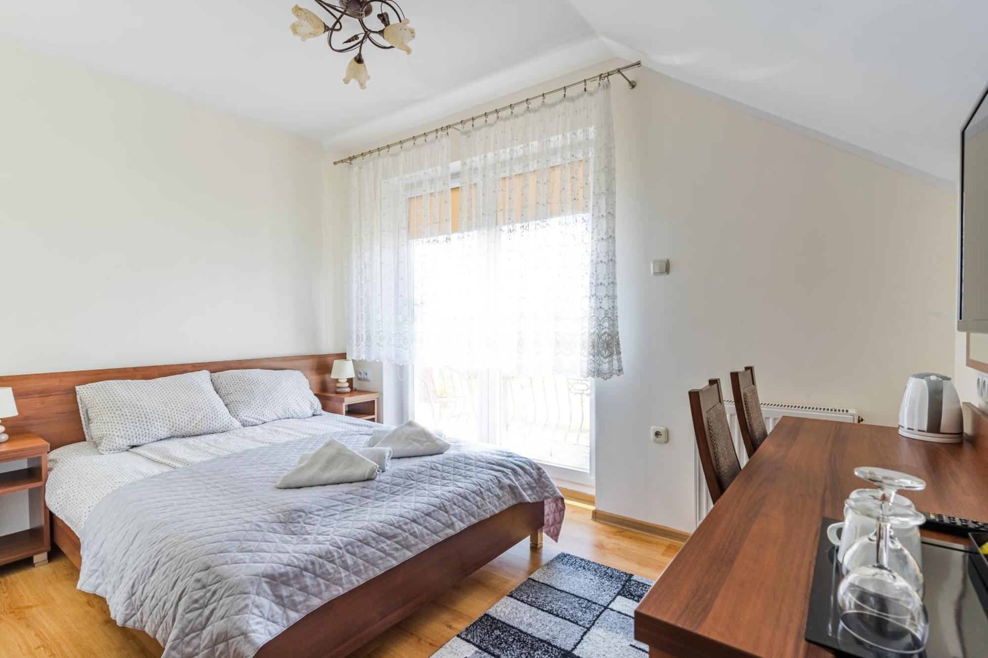 Ramzes Bed and Breakfast Ustka Exteriör bild